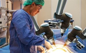 Optical Communication in Non-Invasive Surgery