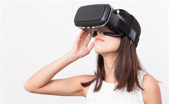 Using Virtual Reality (VR) for Training Scenarios
