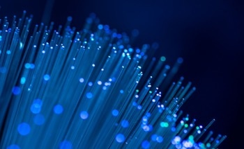 Advancements in Fiber Optic Communication: From Single-Mode to Multi-Core Fibers