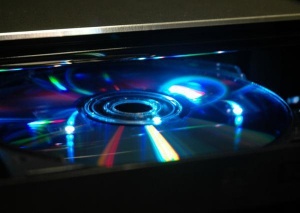 Futuristic Discs with Storage Capacity 2,000 Times that of Current DVDs Could be Just Around the Corner