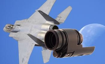 Compact HD Lens for Aviation Applications
