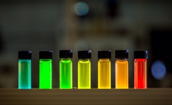 Introducing High-Performance Quantum Dot Light-Emitting Devices