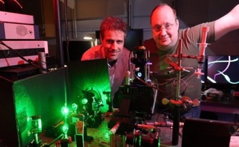 Photon Momentum Discovery Unveils Novel Silicon-Based Optoelectronic Capabilities